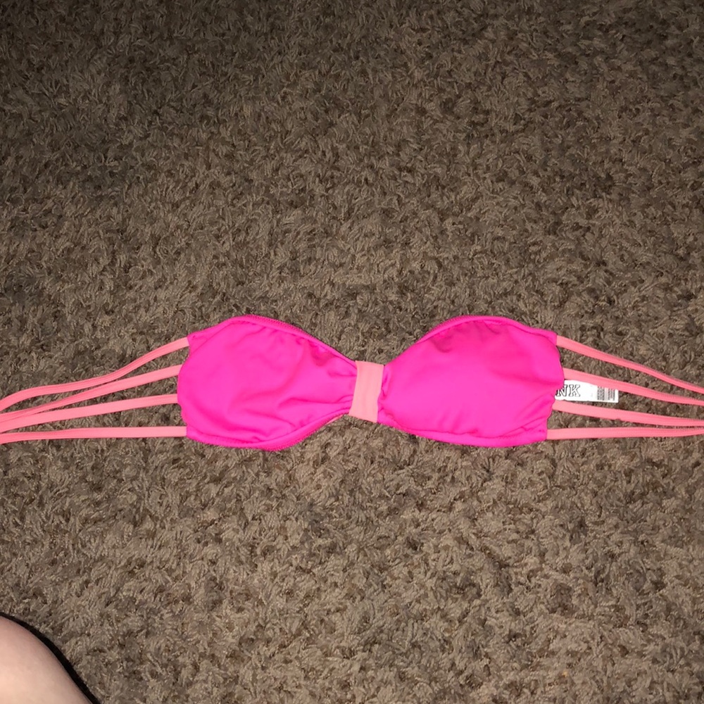 Victoria’s Secret bikini top